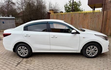 KIA Rio IV, 2017 год, 1 090 000 рублей, 4 фотография