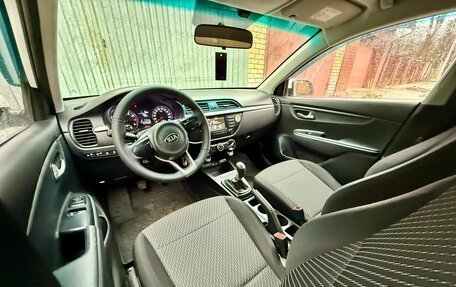 KIA Rio IV, 2017 год, 1 090 000 рублей, 10 фотография