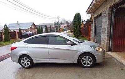 Hyundai Solaris II рестайлинг, 2011 год, 820 000 рублей, 1 фотография