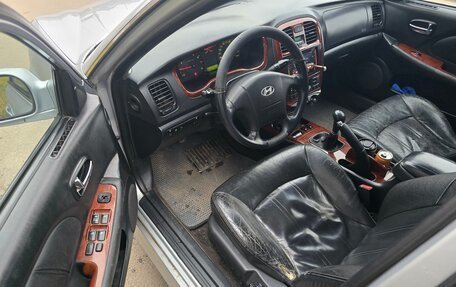 Hyundai Sonata IV рестайлинг, 2006 год, 300 000 рублей, 11 фотография