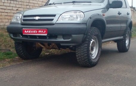 Chevrolet Niva I рестайлинг, 2007 год, 350 000 рублей, 1 фотография