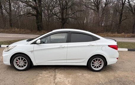 Hyundai Solaris II рестайлинг, 2011 год, 760 000 рублей, 2 фотография