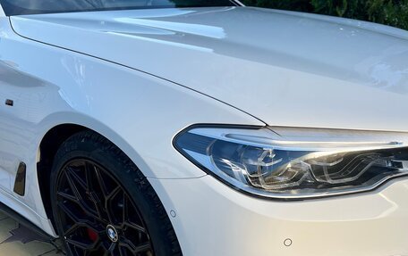 BMW 5 серия, 2019 год, 4 300 000 рублей, 5 фотография