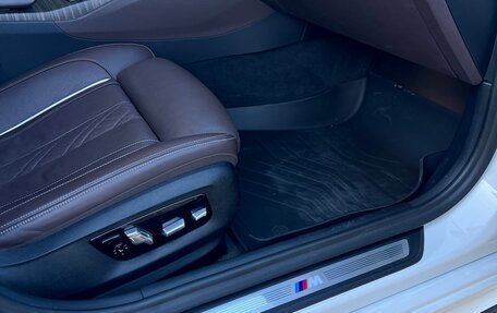 BMW 5 серия, 2019 год, 4 300 000 рублей, 24 фотография