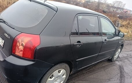 Toyota Corolla, 2004 год, 200 000 рублей, 3 фотография