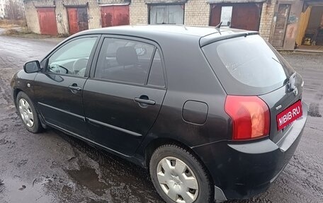 Toyota Corolla, 2004 год, 200 000 рублей, 2 фотография