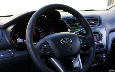 KIA Rio III рестайлинг, 2014 год, 1 099 000 рублей, 15 фотография