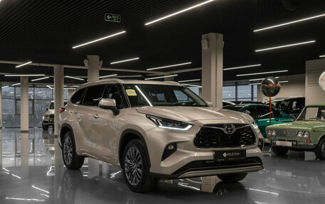 Toyota Highlander, 2025 год, 6 400 000 рублей, 2 фотография