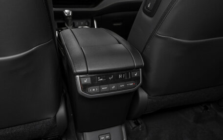 Toyota Highlander, 2025 год, 6 400 000 рублей, 15 фотография