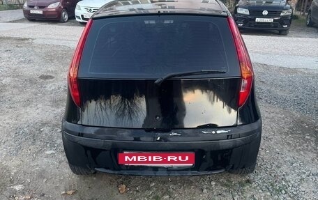 Fiat Punto III Punto Evo рестайлинг, 2000 год, 270 000 рублей, 2 фотография