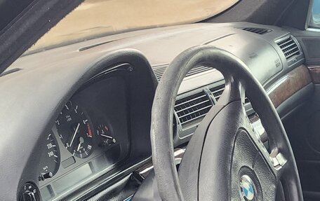 BMW 7 серия, 1995 год, 550 000 рублей, 3 фотография