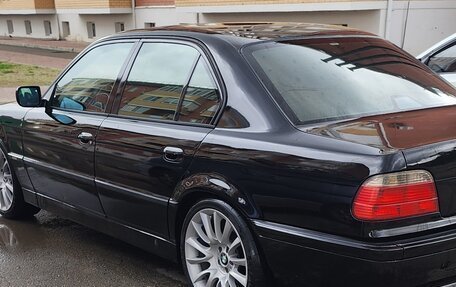 BMW 7 серия, 1995 год, 550 000 рублей, 4 фотография