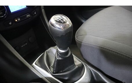 Hyundai Solaris II рестайлинг, 2013 год, 639 000 рублей, 12 фотография