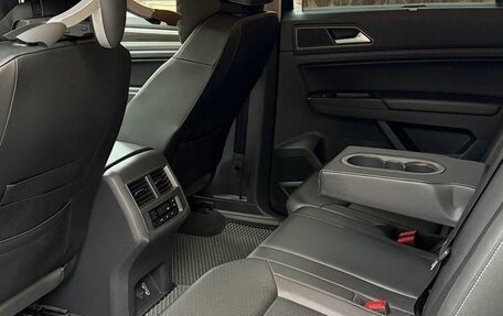 Volkswagen Teramont I, 2018 год, 3 920 000 рублей, 19 фотография