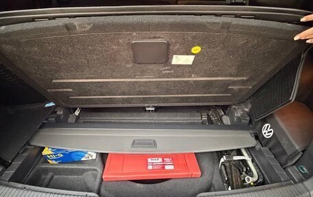 Volkswagen Teramont I, 2018 год, 3 920 000 рублей, 26 фотография