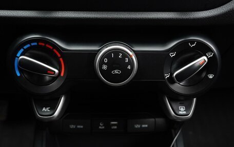 KIA Rio IV, 2019 год, 1 380 000 рублей, 24 фотография