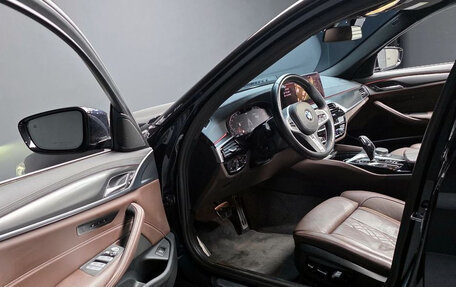 BMW 5 серия, 2022 год, 5 390 000 рублей, 9 фотография