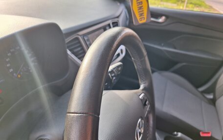 Hyundai Solaris II рестайлинг, 2017 год, 1 290 000 рублей, 6 фотография