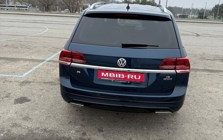Volkswagen Teramont I, 2018 год, 3 400 000 рублей, 13 фотография