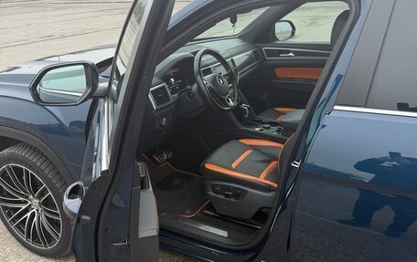 Volkswagen Teramont I, 2018 год, 3 400 000 рублей, 19 фотография