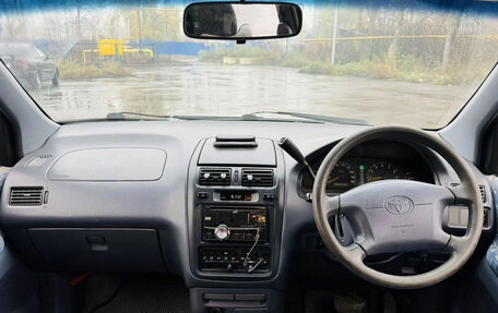 Toyota Ipsum II, 1996 год, 400 000 рублей, 4 фотография