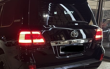 Toyota Land Cruiser 200, 2011 год, 3 700 000 рублей, 2 фотография