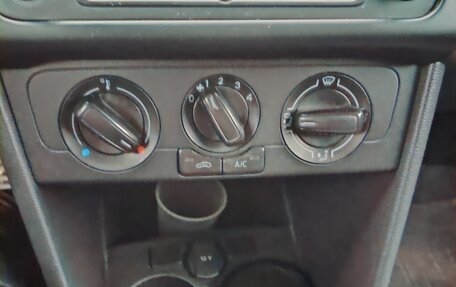 Volkswagen Polo VI (EU Market), 2018 год, 1 200 000 рублей, 10 фотография