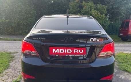 Hyundai Solaris II рестайлинг, 2016 год, 920 000 рублей, 2 фотография