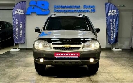 Chevrolet Niva I рестайлинг, 2016 год, 765 000 рублей, 2 фотография