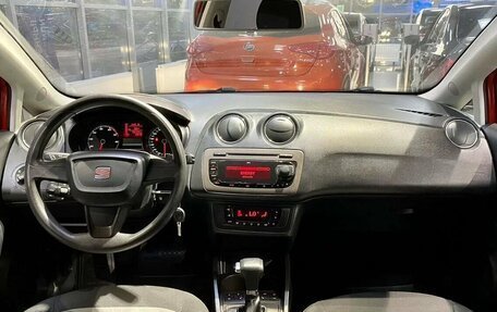 SEAT Ibiza IV рестайлинг 2, 2012 год, 755 000 рублей, 20 фотография