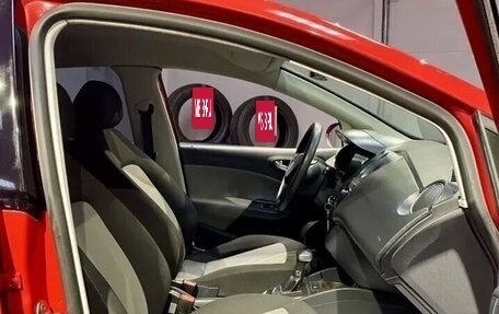 SEAT Ibiza IV рестайлинг 2, 2012 год, 755 000 рублей, 15 фотография