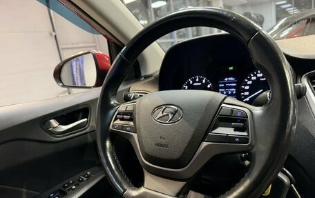 Hyundai Solaris II рестайлинг, 2018 год, 1 085 000 рублей, 23 фотография