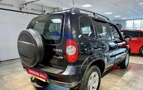 Chevrolet Niva I рестайлинг, 2017 год, 785 000 рублей, 8 фотография