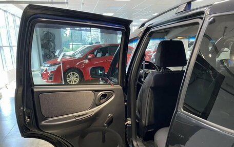 Chevrolet Niva I рестайлинг, 2017 год, 785 000 рублей, 12 фотография