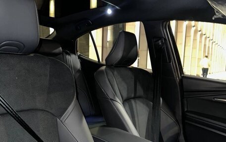 Toyota Camry, 2025 год, 4 500 000 рублей, 10 фотография