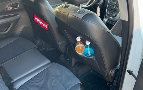 Opel Mokka I, 2013 год, 1 299 000 рублей, 18 фотография