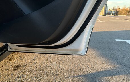 Opel Mokka I, 2013 год, 1 299 000 рублей, 27 фотография