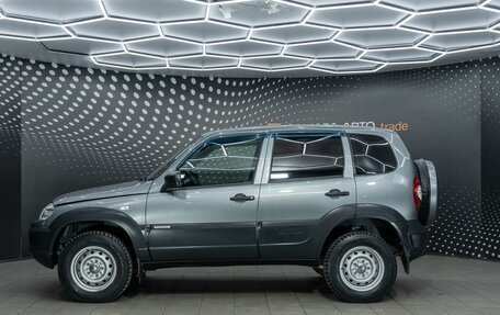 Chevrolet Niva I рестайлинг, 2018 год, 750 000 рублей, 6 фотография