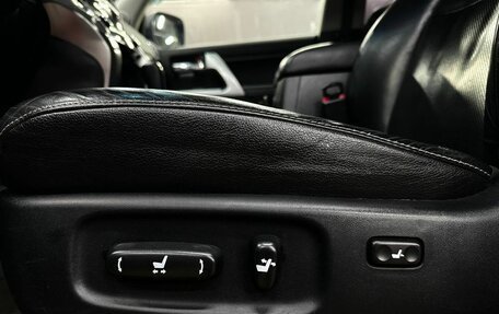 Toyota Land Cruiser 200, 2014 год, 4 049 900 рублей, 10 фотография