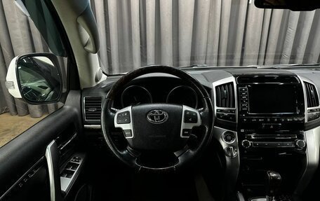 Toyota Land Cruiser 200, 2014 год, 4 049 900 рублей, 16 фотография