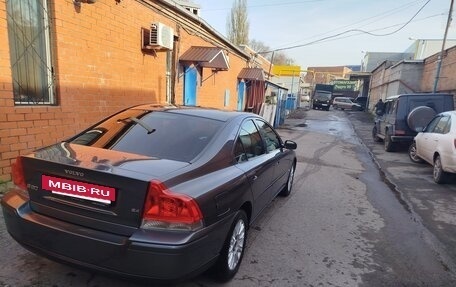 Volvo S60 III, 2004 год, 790 000 рублей, 6 фотография