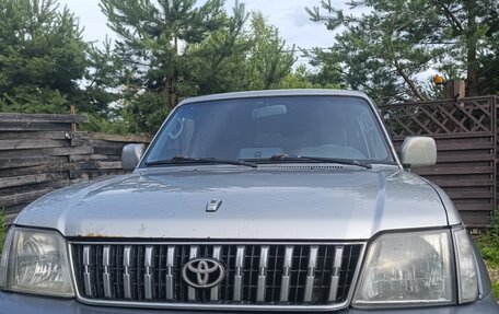 Toyota Land Cruiser Prado 90 рестайлинг, 2000 год, 850 000 рублей, 2 фотография