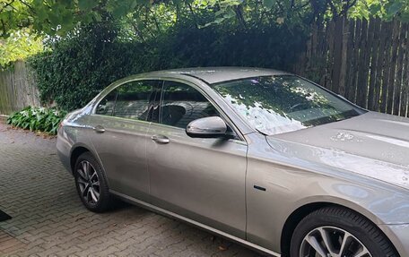 Mercedes-Benz E-Класс, 2021 год, 5 200 000 рублей, 6 фотография