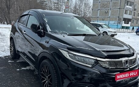 Honda Vezel, 2018 год, 1 720 000 рублей, 1 фотография
