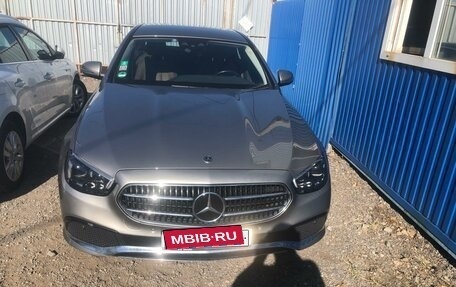 Mercedes-Benz E-Класс, 2021 год, 5 200 000 рублей, 10 фотография