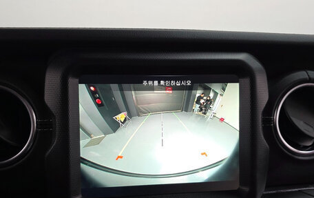 Jeep Wrangler, 2021 год, 5 200 000 рублей, 15 фотография