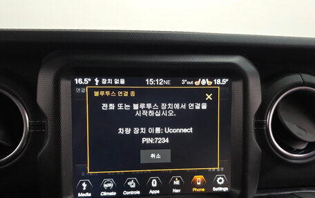 Jeep Wrangler, 2021 год, 5 200 000 рублей, 17 фотография