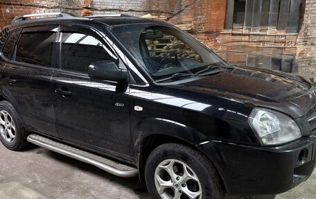 Hyundai Tucson III, 2007 год, 655 000 рублей, 1 фотография