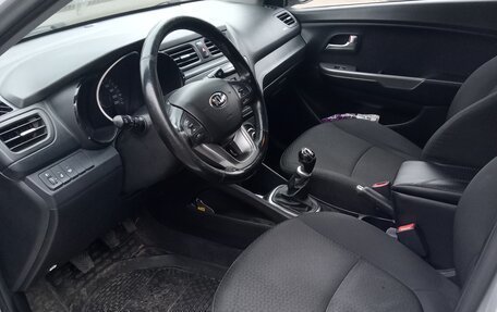 KIA Rio III рестайлинг, 2015 год, 950 000 рублей, 6 фотография