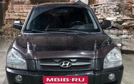Hyundai Tucson III, 2007 год, 655 000 рублей, 2 фотография